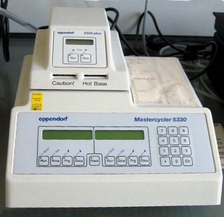 máquina de PCR