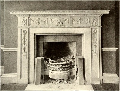 entablamento encima de la chimenea