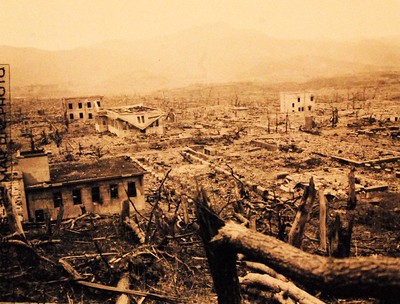 Imagen de las secuelas del bombardeo atómico de Nagasaki, Japón