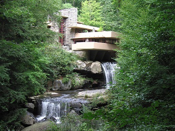 Caer las aguas de Frank Lloyd Wright