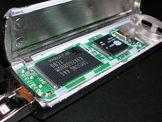 Memoria flash en una memoria USB