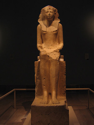 Hatshepsut en regalía faraónica