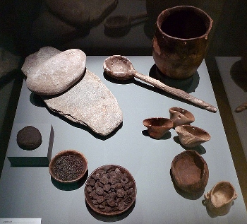Imagen de herramientas de la Edad de Piedra utilizadas para procesar alimentos