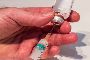 Vacuna contra la hepatitis B