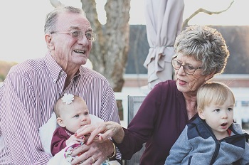 Abuelos y nietos polacos