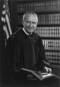 Justicia John Paul Stevens