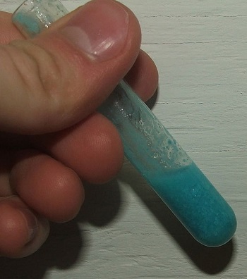 azul