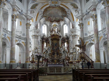 Interior de la Basílica de los 14 Santos Auxiliares