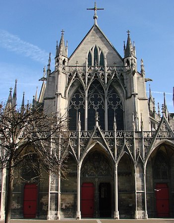 Decoración en una iglesia Rayonnant