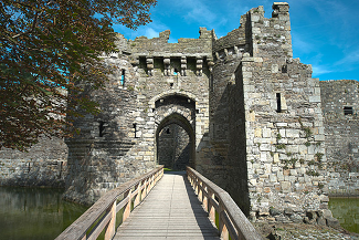 Entrada al castillo