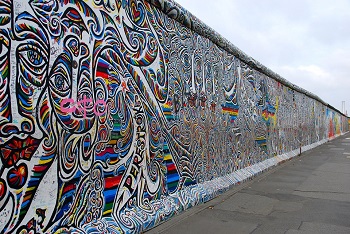 Pintura en el muro de Berlín