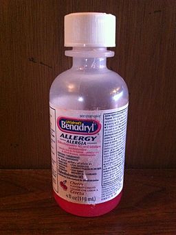 Benadryl líquido