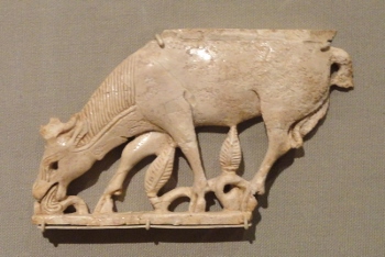 Escultura de marfil de Asiria