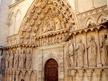 Puerta de entrada a la Catedral de Burgos