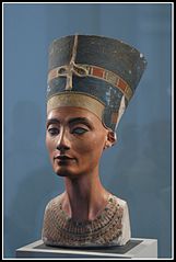 Busto de Nefertiti