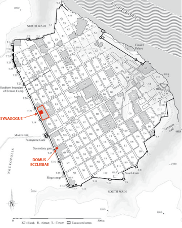 Mapa de Dura-Europos, con la iglesia de la casa marcada en la parte inferior izquierda