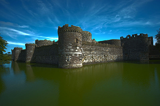Castillo y foso