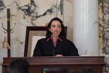 juez mujer tribunal