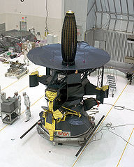 Fotografía de una nave espacial en la que están trabajando los científicos