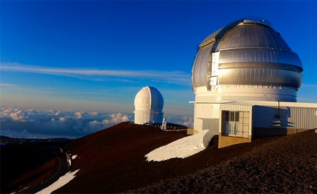 Una imagen del telescopio Gemini North en Mauna Kea, Hawái