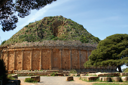 Tumba de Juba II y Selena en Tipaza, Argelia