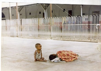 Imagen de niños sin hogar