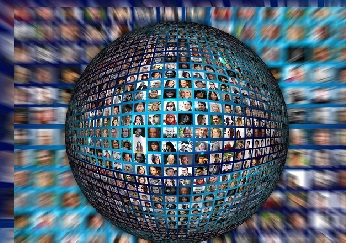Medios que conectan la aldea global
