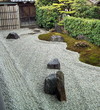 Un jardín zen tradicional