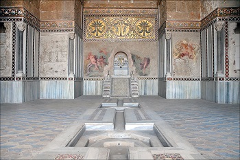 La sala de la fuente en el interior del castillo de Zisa en Palermo