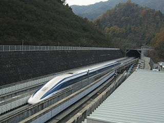 Tren de levitación magnética