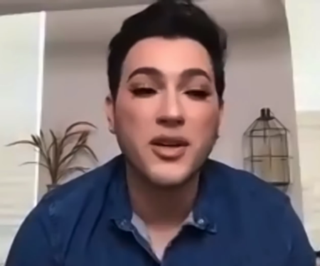 Captura de pantalla en color del vídeo de YouTube de Manny Mua