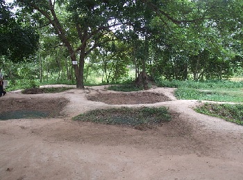 Fosa común donde están enterradas muchas víctimas del Khmer Rouge