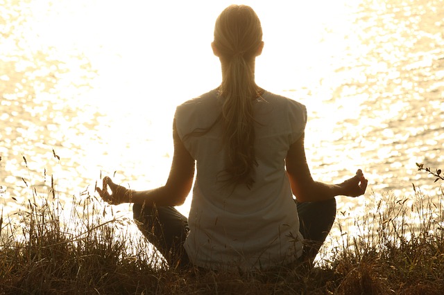 La meditación se usa a menudo junto con otras terapias para el abuso de sustancias y la salud mental.