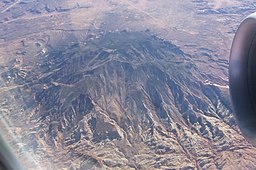 La montaña Navajo en Utah es un ejemplo de montaña domo.