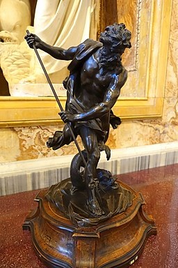 Neptuno y delfín