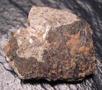 Fotografía de un meteorito.