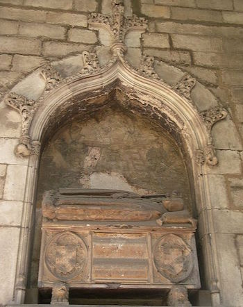 arco conopial en Barcelona