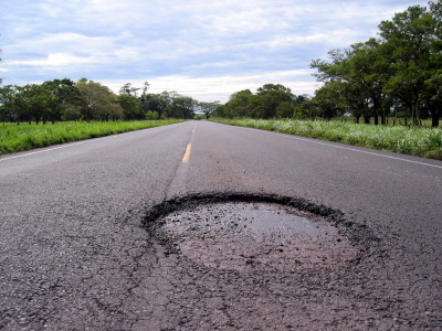 bache en la carretera