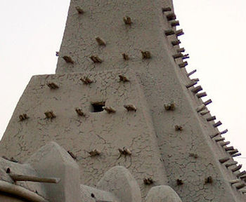 arquitectura de ladrillos de barro