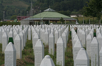 Monumento a Srebrenica-Potocari