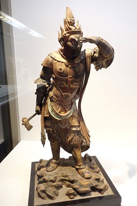 Estatua de Junishinsho