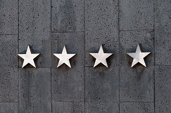 Los Net Promoter Scores son como estrellas o pegatinas para el servicio al cliente.