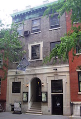 Una foto reciente del edificio utilizado por Tammany Hall a finales del siglo XIX.