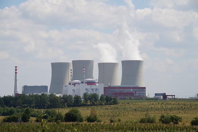 planta de energía nuclear