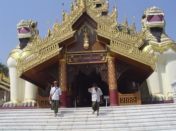 Puerta de la Pagoda Shwedagon