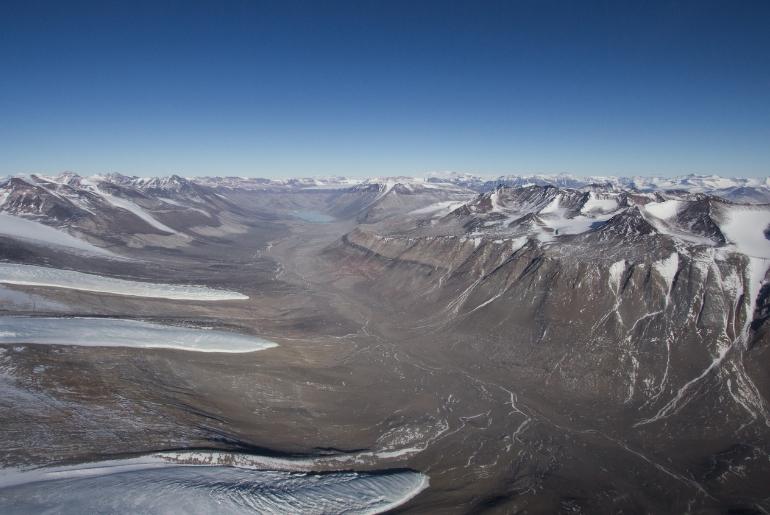 Los Valles Secos de McMurdo son la mayor región libre de hielo en la Antártida y uno de los desiertos más extremos del mundo.