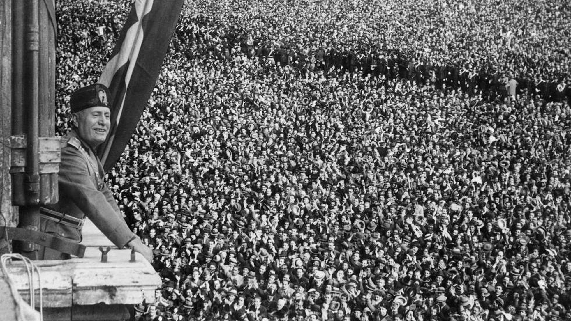 Mussolini marcha sobre Roma
