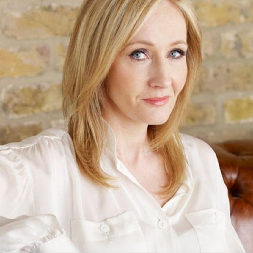 J.K. Rowling creadora de la saga Harry Potter