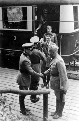 Encuentro entre Mussolini y Hitler en el Paso del Brennero (1940).